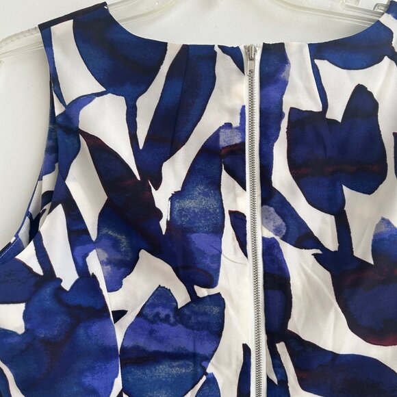 Jay.e blue abstract floral shell sleeveless top blouse size large zipper detail - Picture 8 of 10